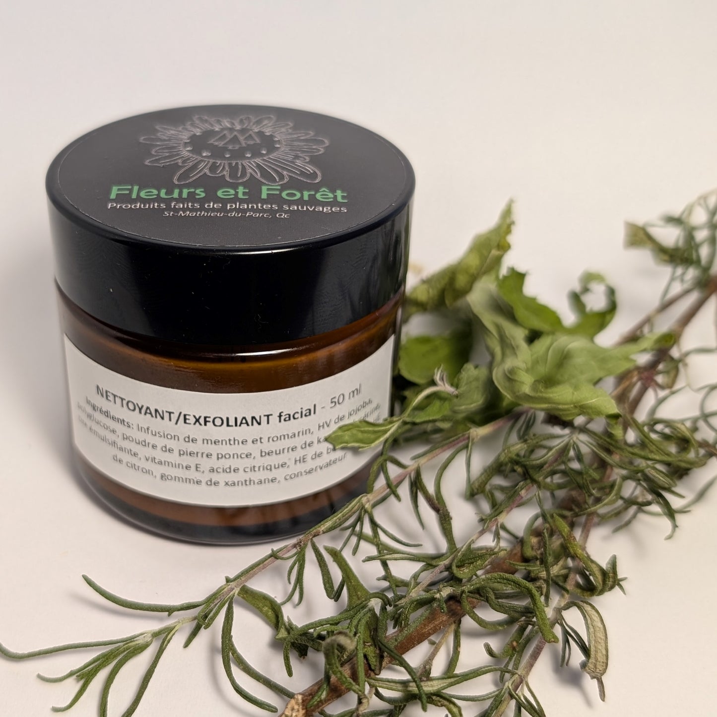 Nettoyant / Exfoliant facial - 50 ml, 100 ml