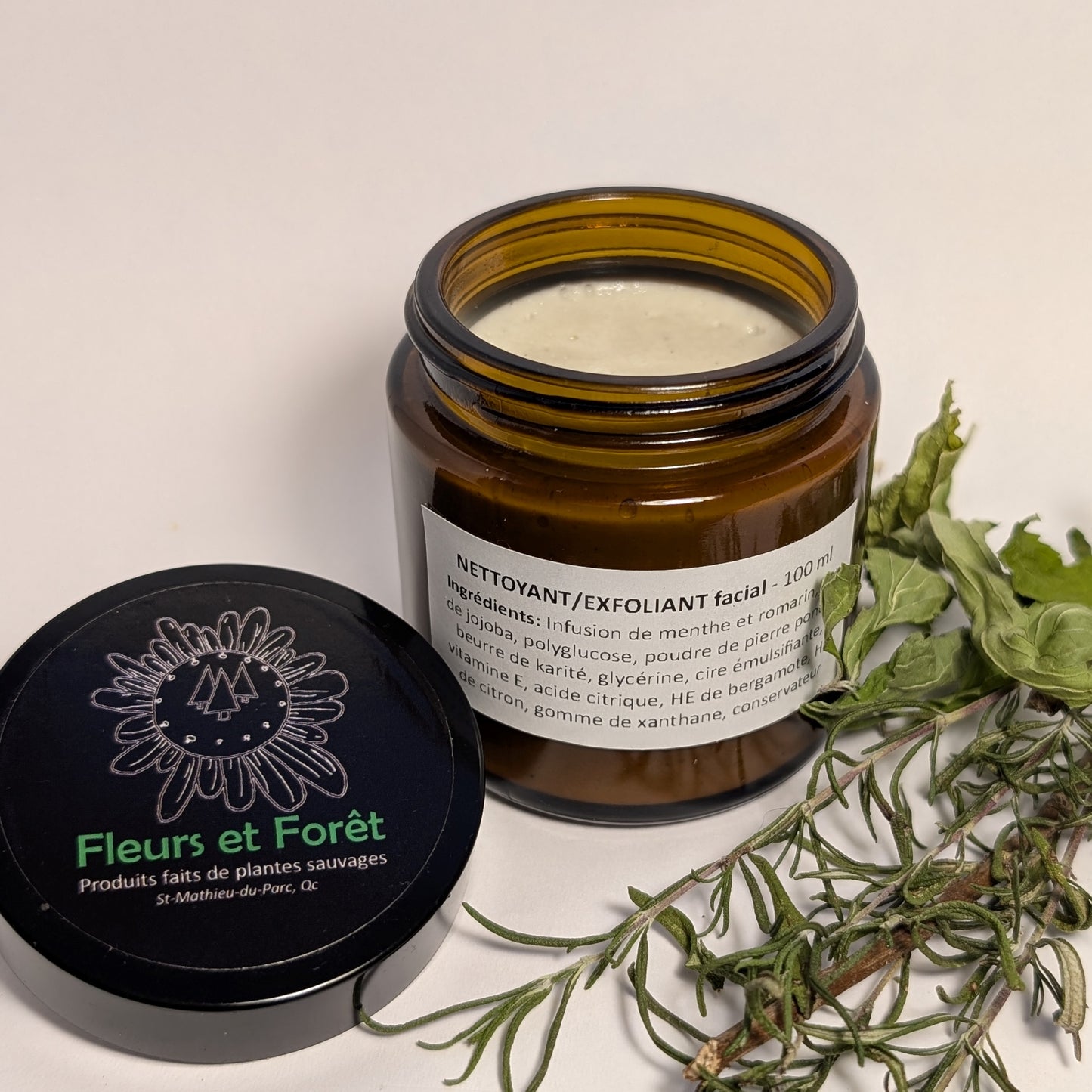 Nettoyant / Exfoliant facial - 50 ml, 100 ml